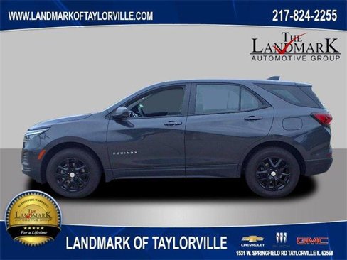 Used 2022 Chevrolet Equinox LS image 1