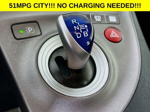 Used 2014 Toyota Prius Plug-In Hybrid image 16
