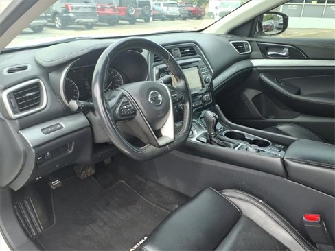 Used 2017 Nissan Maxima 3.5 SV image 8
