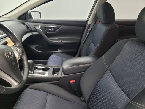 Used 2016 Nissan Altima 2.5 SV image 17