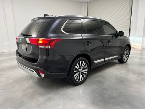 Used 2020 Mitsubishi Outlander SE image 7