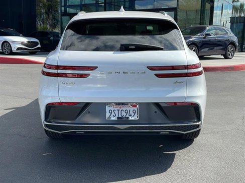 Used 2026 Genesis GV70 2.5T image 9