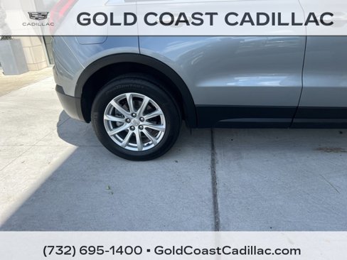 Certified 2023 Cadillac XT4 Luxury w/ Cold Weather Package image 6