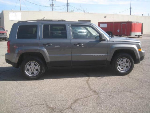 Used 2013 Jeep Patriot Sport image 4