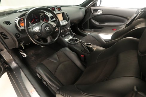 Used 2012 Nissan 370Z Touring w/ Sport Pkg image 40