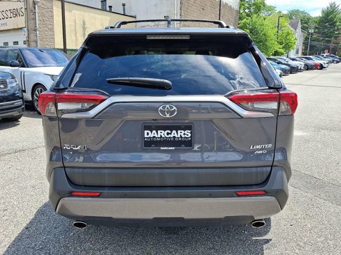 Used 2021 Toyota RAV4 Limited image 5