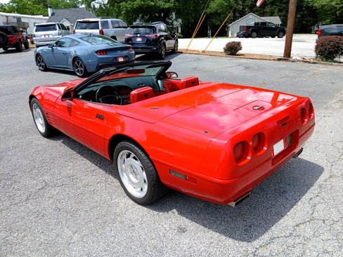 Used 1991 Chevrolet Corvette Convertible image 9