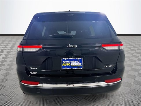 Certified 2022 Jeep Grand Cherokee Limited w/ Luxury Tech Group II image 6