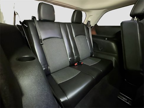 Used 2019 Dodge Journey Crossroad w/ Popular Equipment Group image 21