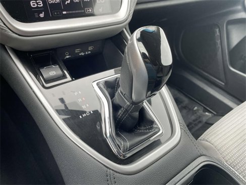Used 2022 Subaru Outback Premium image 29