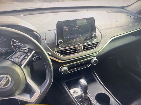 Used 2020 Nissan Altima 2.5 SR image 11