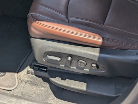Used 2020 Buick Enclave Avenir w/ Avenir Technology Package image 26