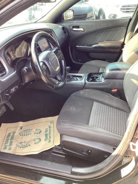 Used 2019 Dodge Charger SXT image 13