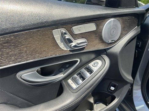Used 2020 Mercedes-Benz C 300 4MATIC Sedan image 19