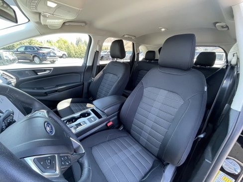 Used 2024 Ford Edge SEL w/ Convenience Package image 16