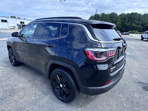 Certified 2022 Jeep Compass Latitude w/ Convenience Group image 7