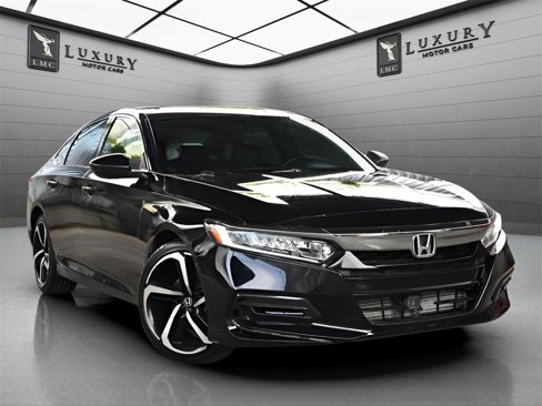 Used 2020 Honda Accord Sport image 3