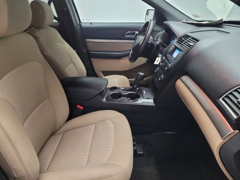 Used 2017 Ford Explorer FWD image 21