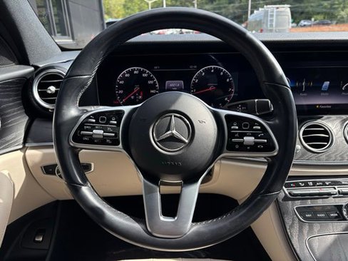 Used 2020 Mercedes-Benz E 350 4MATIC Sedan image 23