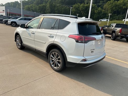 Used 2017 Toyota RAV4 Limited image 8