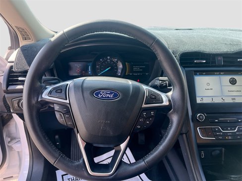 Used 2018 Ford Fusion SE w/ Equipment Group 601A image 11