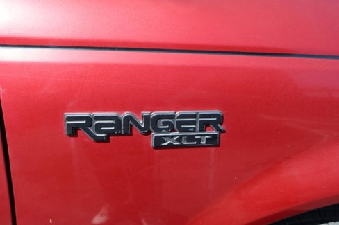 Used 2004 Ford Ranger XLT image 9
