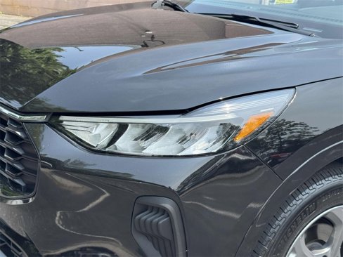 Used 2024 Ford Escape ST-Line image 6