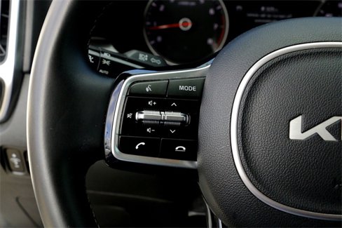 Used 2022 Kia Sorento S image 14