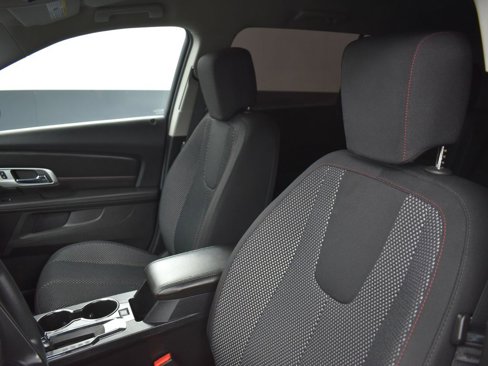 Used 2017 GMC Terrain SLE image 12