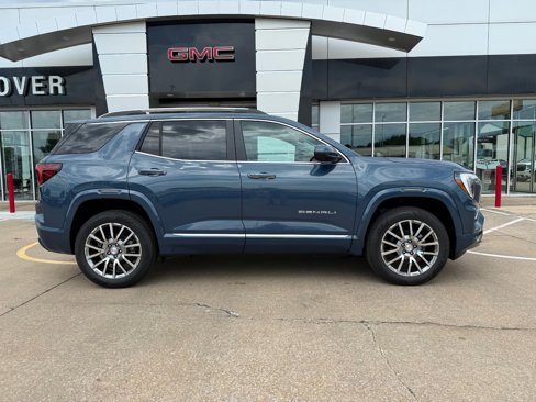 New 2026 GMC Terrain Denali w/ LPO, Floor Liner Package image 3