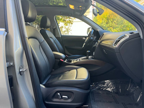 Used 2017 Audi Q5 2.0T Premium image 22