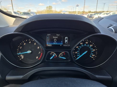 Used 2016 Ford Escape SE w/ SE Leather Comfort Package image 9