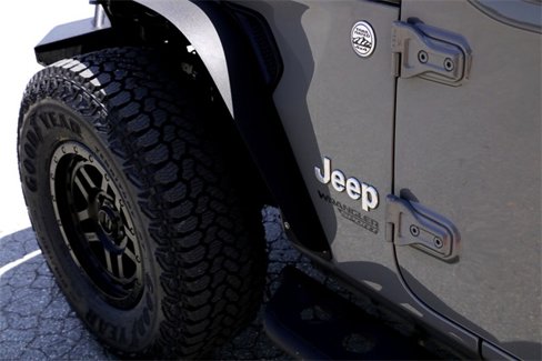 Used 2021 Jeep Wrangler Sport S image 8
