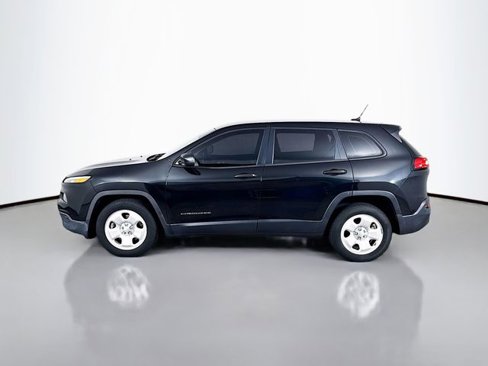 Used 2015 Jeep Cherokee Sport image 10