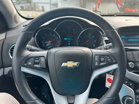 Used 2013 Chevrolet Cruze LT w/ RS Package image 19