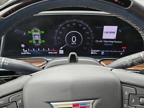 Certified 2024 Cadillac Escalade Premium Luxury image 11