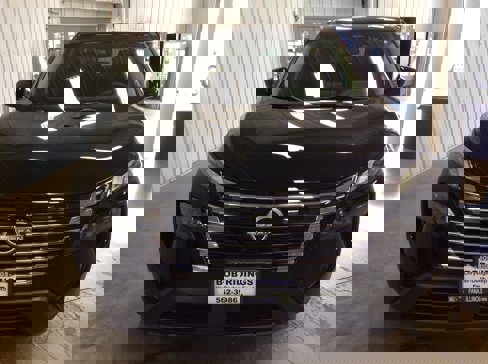 Used 2024 Nissan Rogue SV image 9