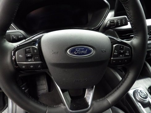 Used 2024 Ford Escape Platinum image 49