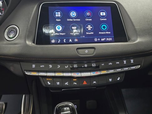 Used 2023 Cadillac XT4 Sport image 15