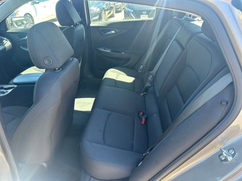 Used 2024 Chevrolet Malibu LT image 25