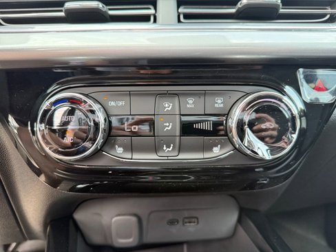 New 2025 Chevrolet Trax LT w/ Driver Confidence Package image 17