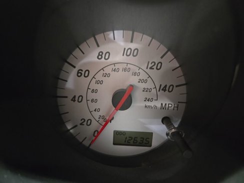 Used 2001 Toyota MR2 image 23