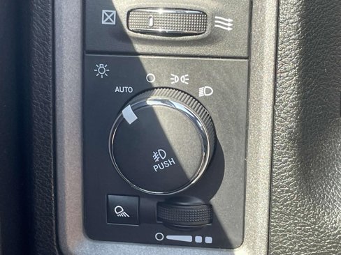 Used 2022 RAM 1500 Tradesman w/ Tradesman SXT Package image 26