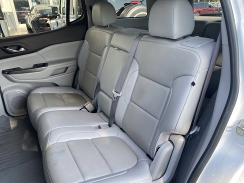 Used 2021 GMC Acadia SLT image 18