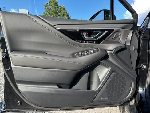 Used 2024 Subaru Outback Limited image 8