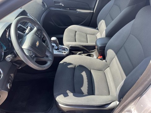 Used 2016 Chevrolet Cruze LT w/ Enhanced Safety Package image 13