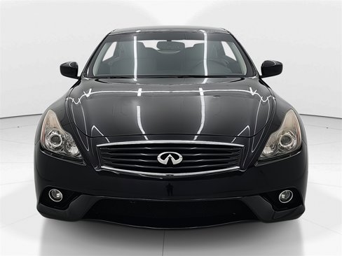 Used 2014 INFINITI Q60 Convertible w/ Sport Package image 2