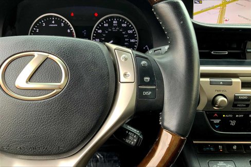 Used 2015 Lexus ES 350 image 24