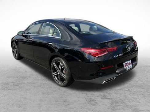 Used 2022 Mercedes-Benz CLA 250 4MATIC image 5