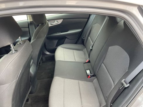 Used 2024 Kia Forte LXS image 23